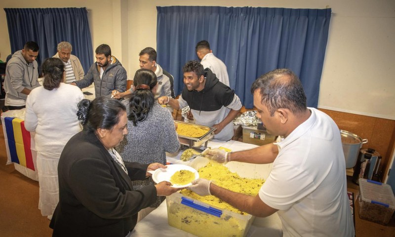 Atavisi Buddha Puja 15